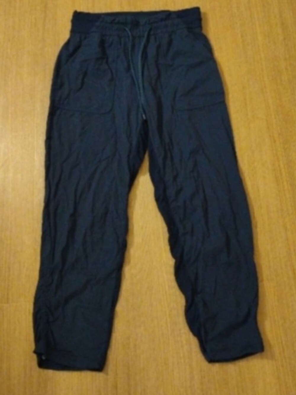 Lululemon Beyond The Studio Crop Pants Sz 6 Navy Blue